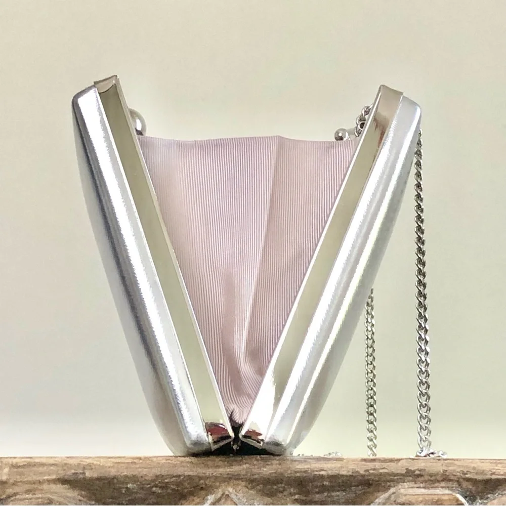 EVER NEW Handbag Silver Pink Clutch Bridal Bridesmaid Wedding Formal Dressy - Picture 4 of 16